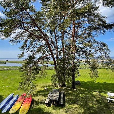 Kosmonautika Puhkekeskus Hotel กาบลิ ภายนอก รูปภาพ
